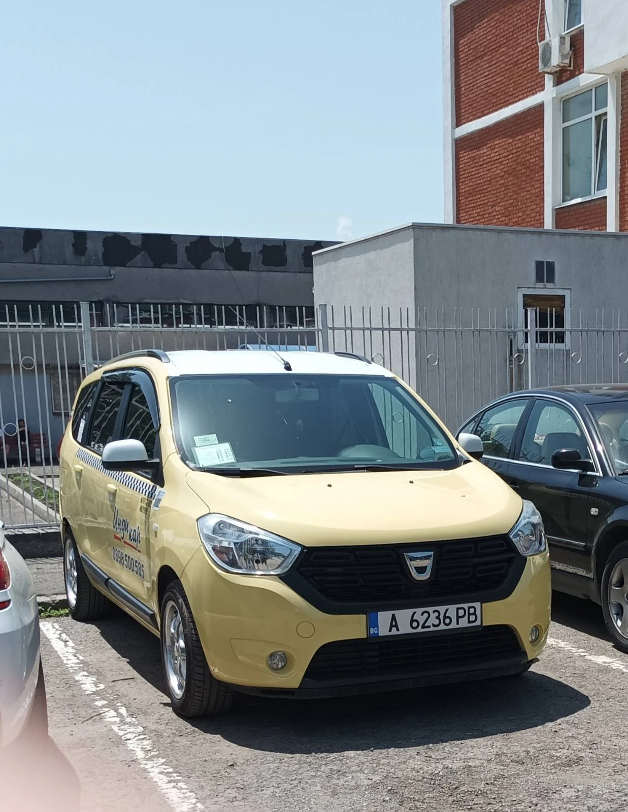 Dacia Lodgy 1.6 16v - изображение 3