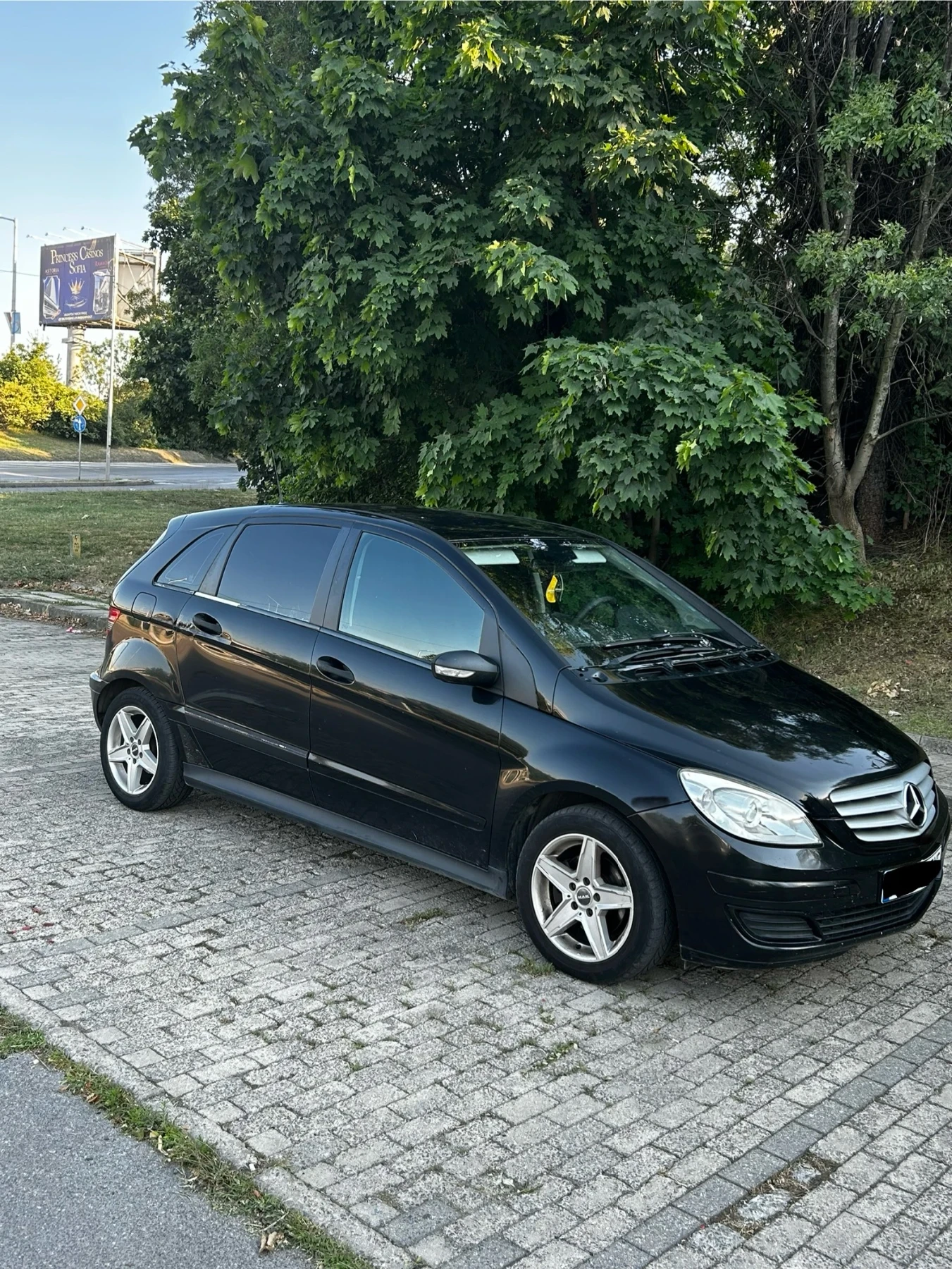 Mercedes-Benz B 200 180 - изображение 3