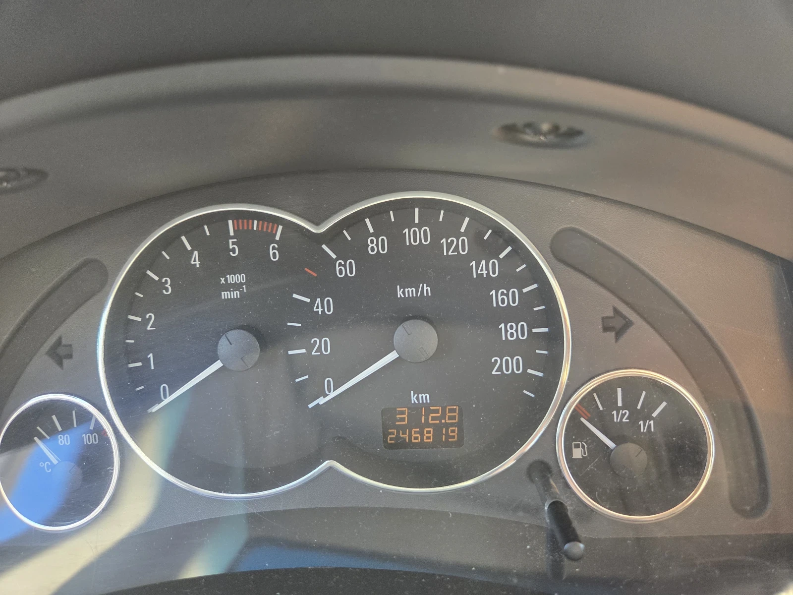 Opel Meriva  - изображение 10