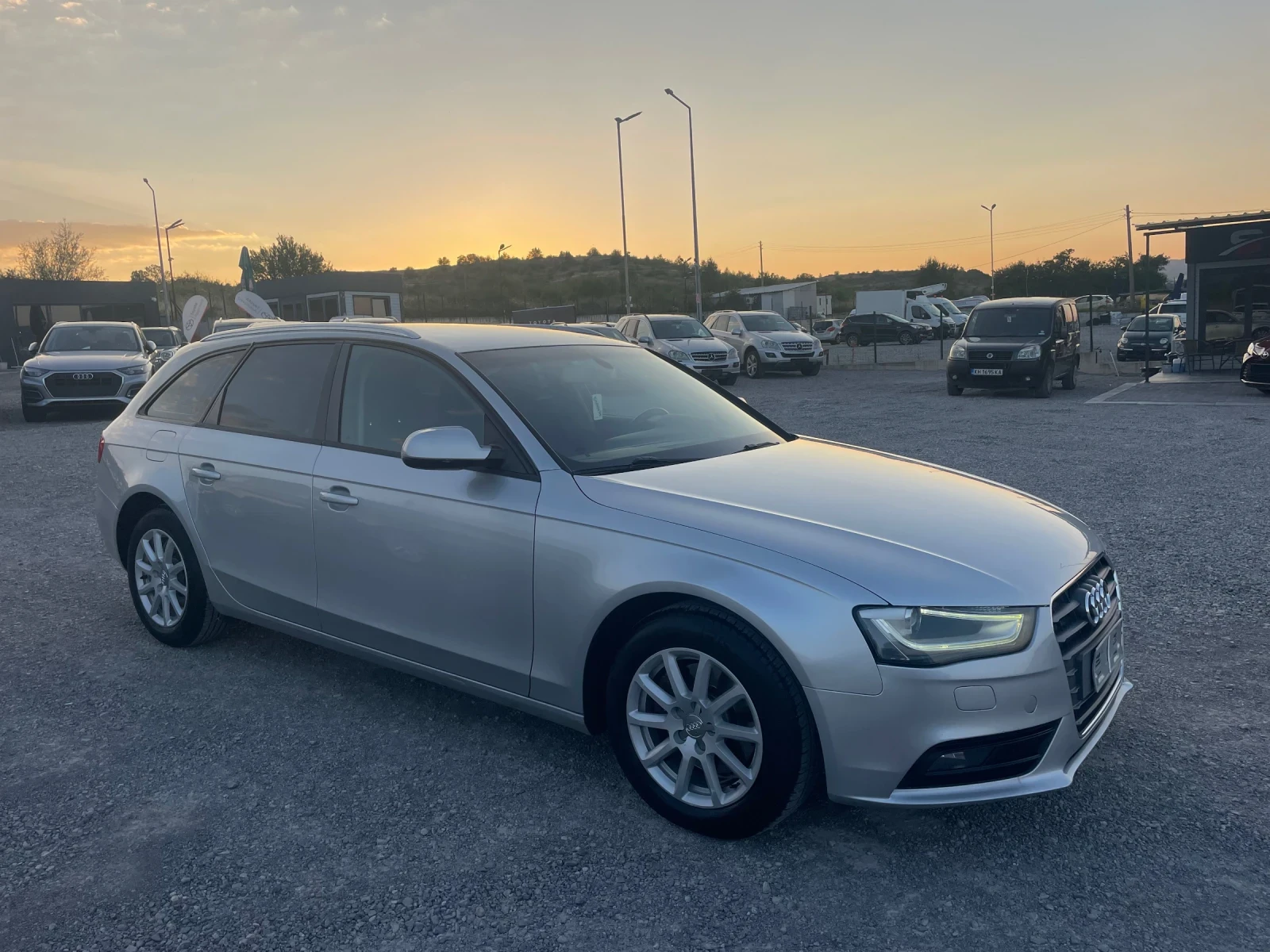 Audi A4 2.0TDI FACE NAVI ПОДГРЕВ LED BI-XENON - изображение 3