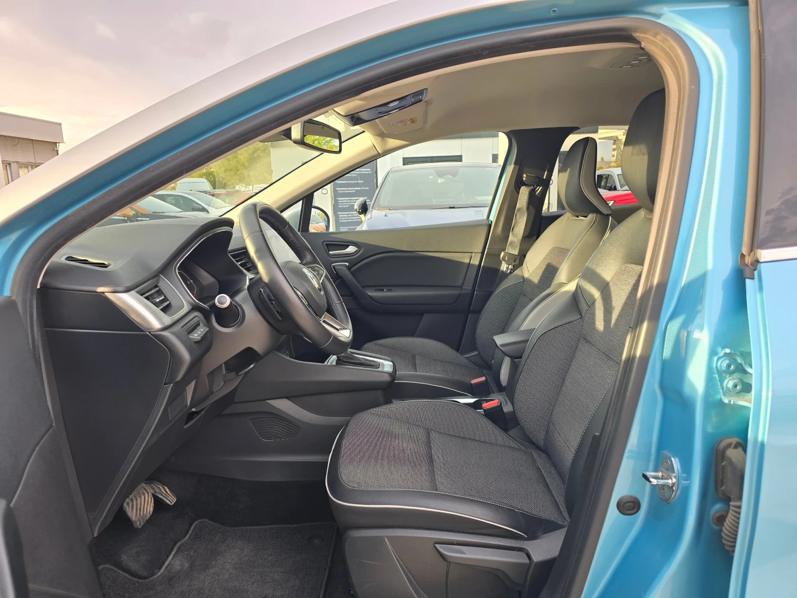 Renault Captur 1.3 Tce Intens - изображение 6