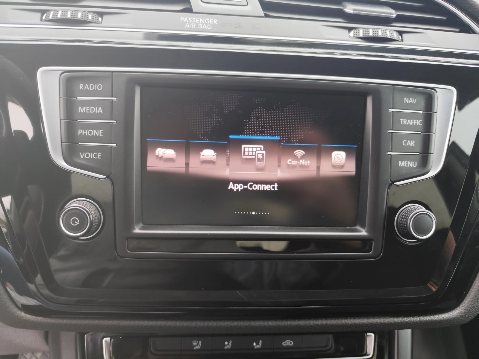 VW Touran 1.6TDi* 7 MECTA* EURO6B* NAVI*  - изображение 10