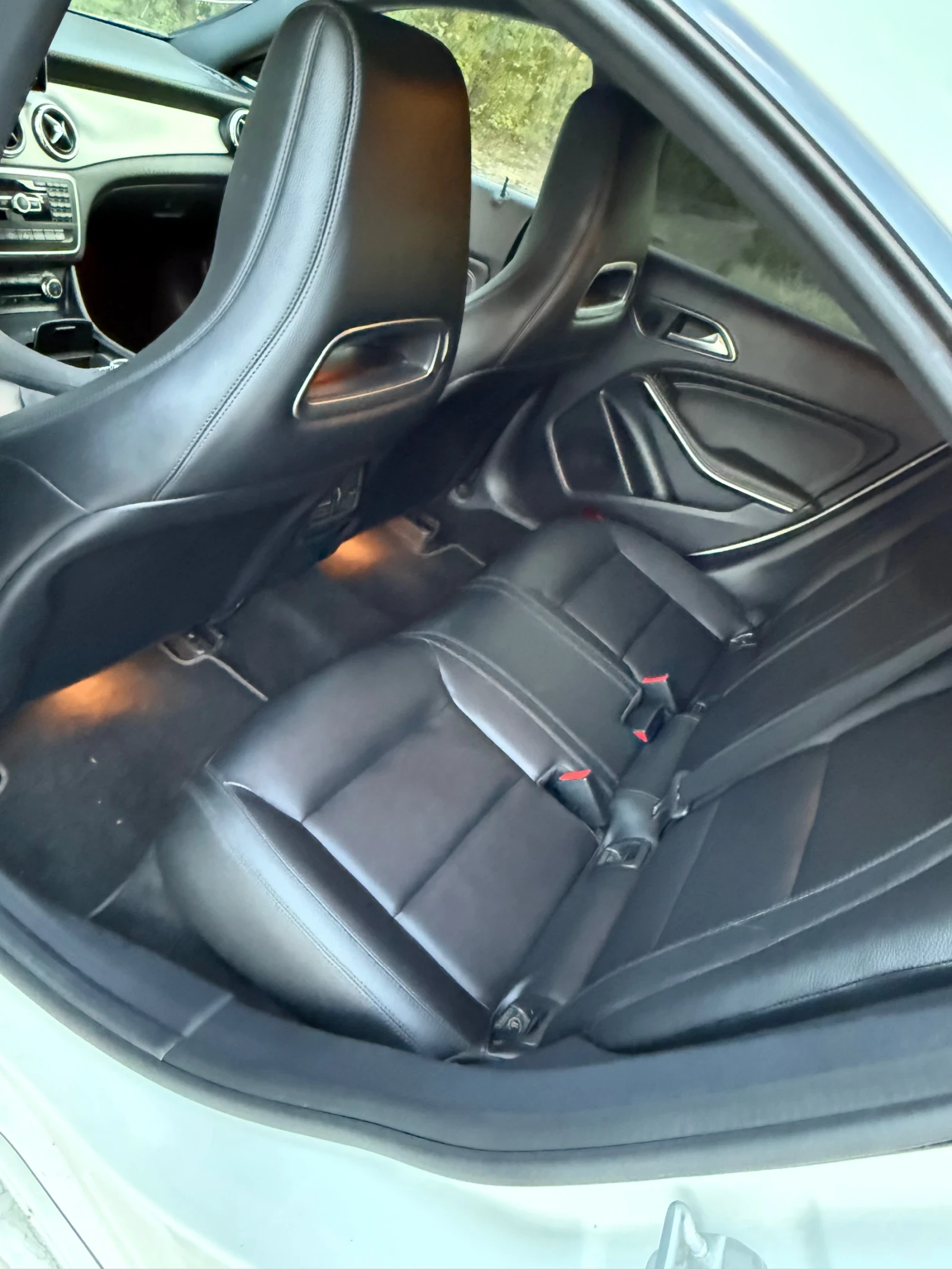 Mercedes-Benz CLA 250  - изображение 7