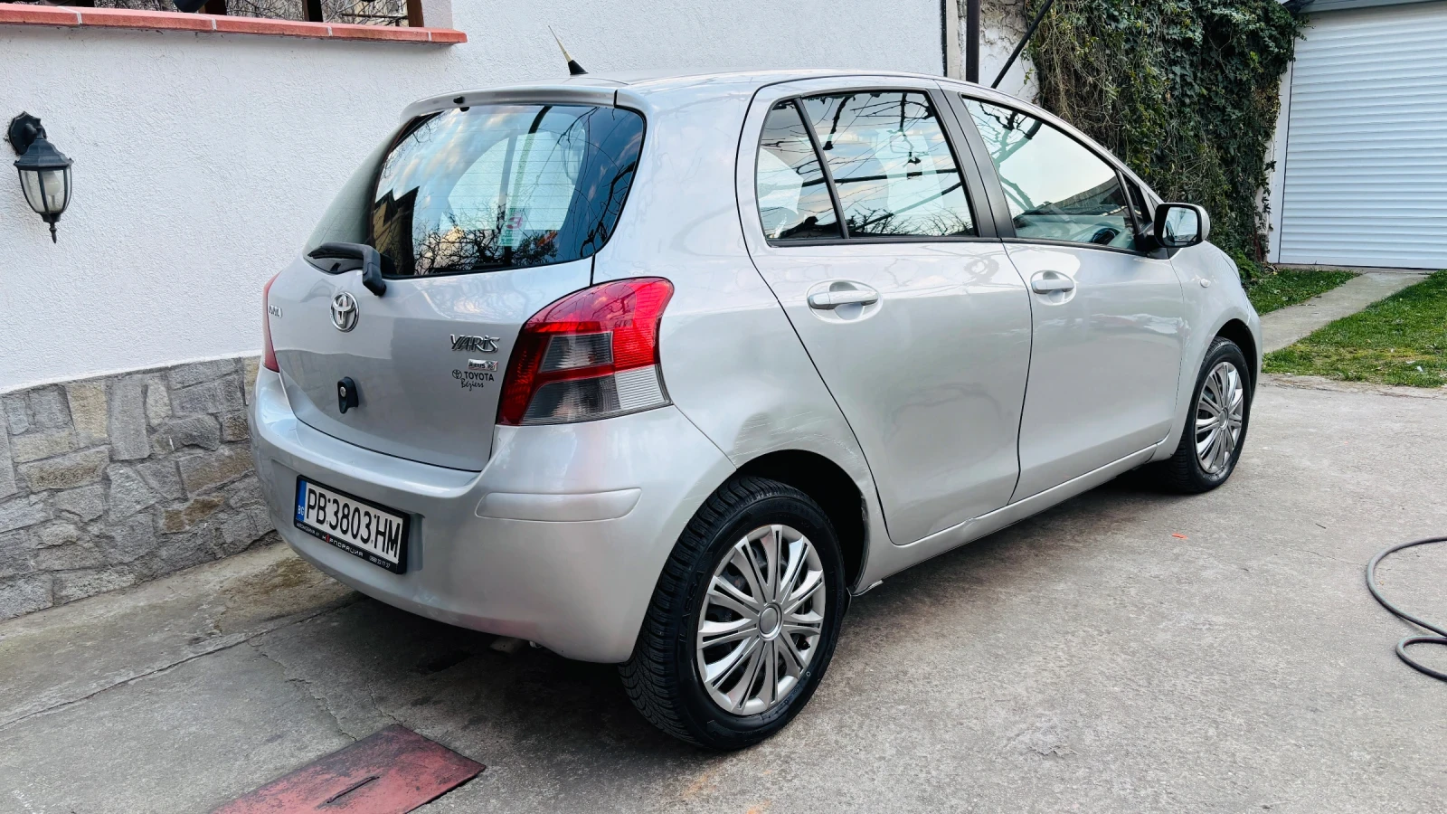 Toyota Yaris 1.4 D4D �������� ������� | Mobile.bg � ����������� 13