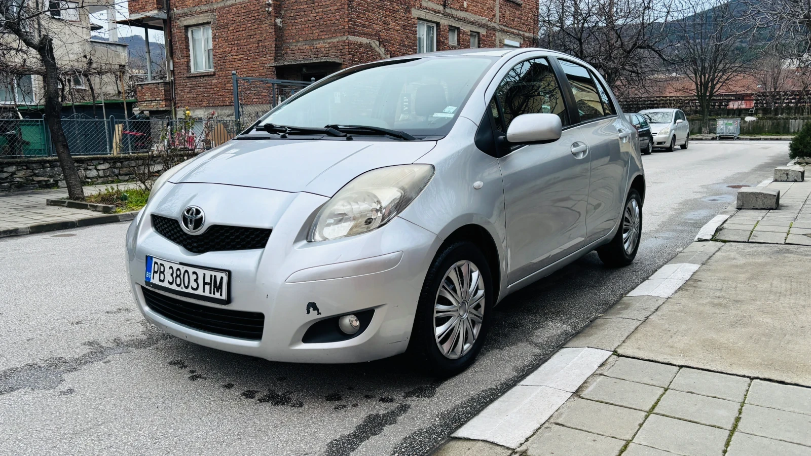 Toyota Yaris 1.4 D4D - изображение 3