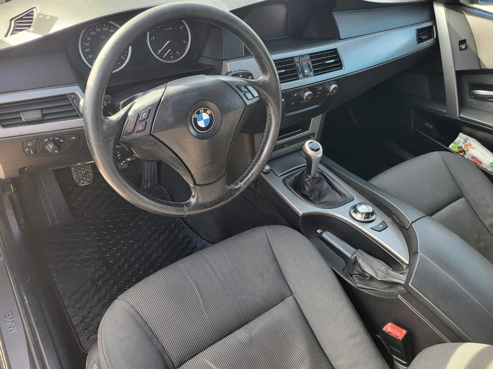 BMW 525, снимка 13 - Автомобили и джипове - 53774066