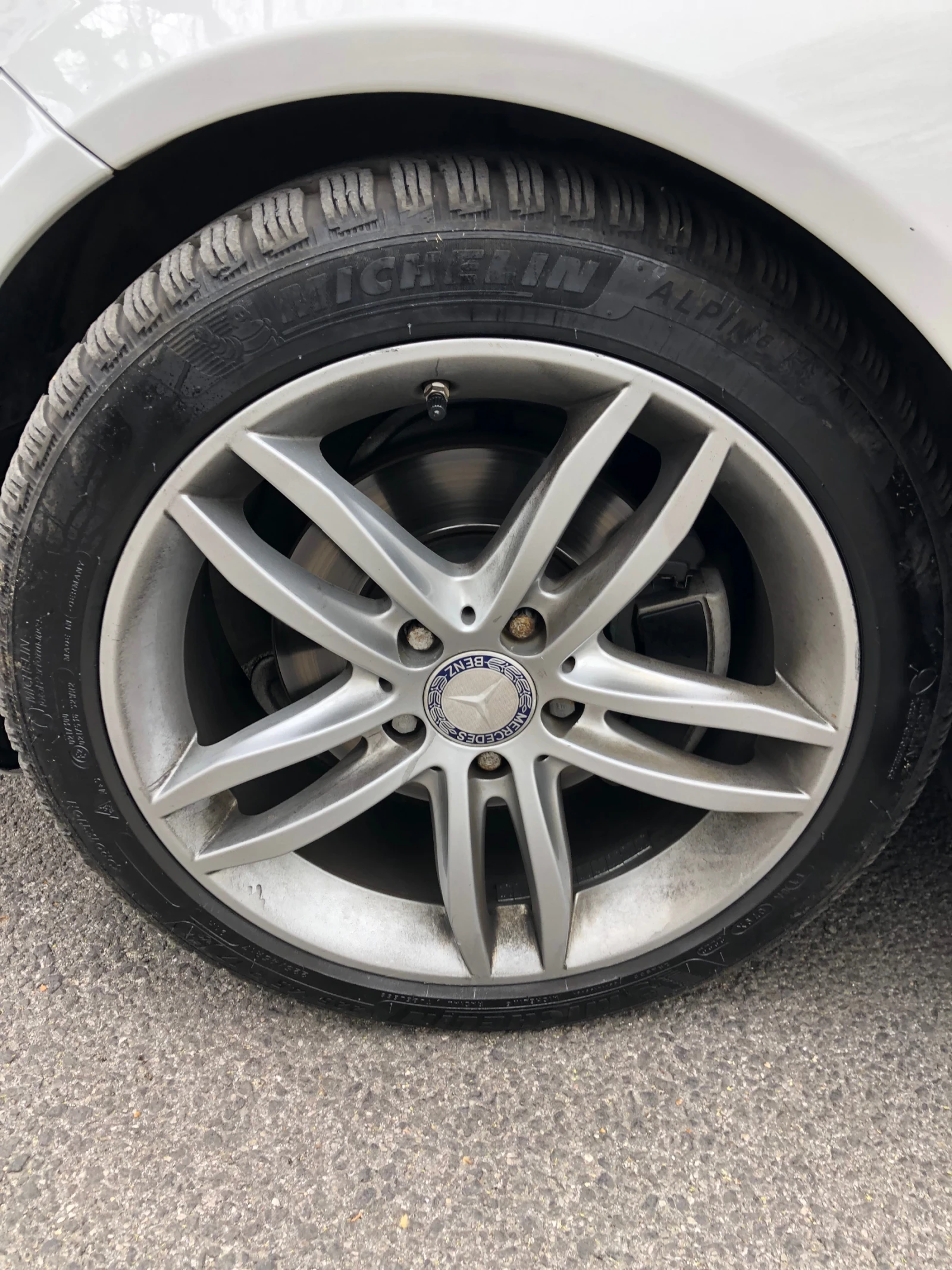 Mercedes-Benz C 250 AMG, снимка 3 - Автомобили и джипове - 54286665