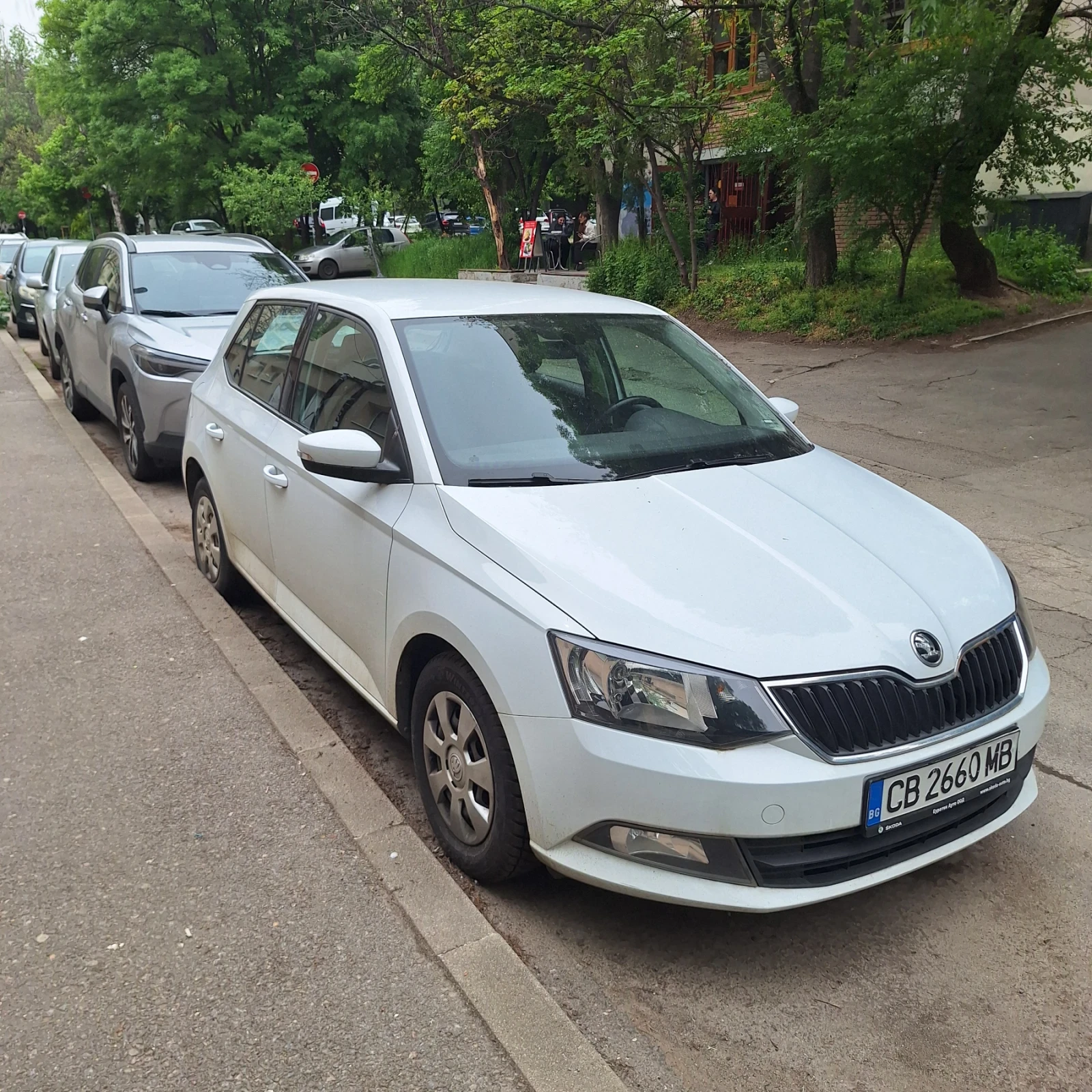 Skoda Fabia, снимка 2 - Автомобили и джипове - 54490918