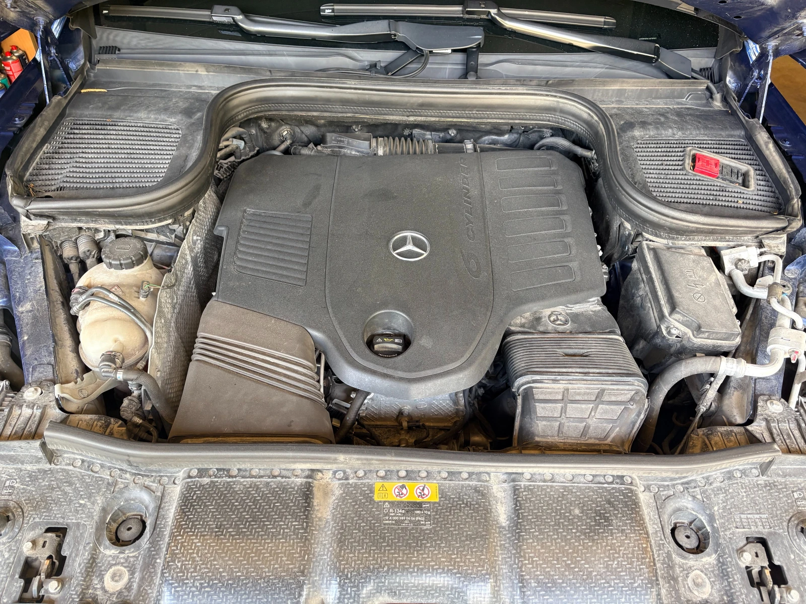Mercedes-Benz GLE 450 AMG Line, Night Pack, Burm, Head-up, 4M, снимка 16 - Автомобили и джипове - 54615046