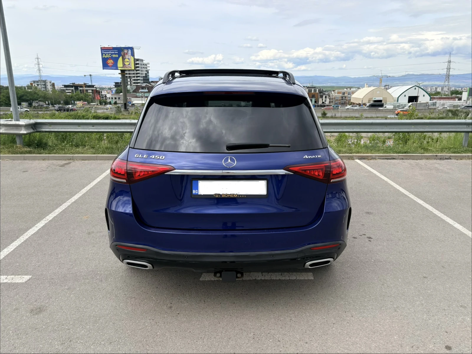 Mercedes-Benz GLE 450 AMG Line, Night Pack, Burm, Head-up, 4M, снимка 6 - Автомобили и джипове - 54615046
