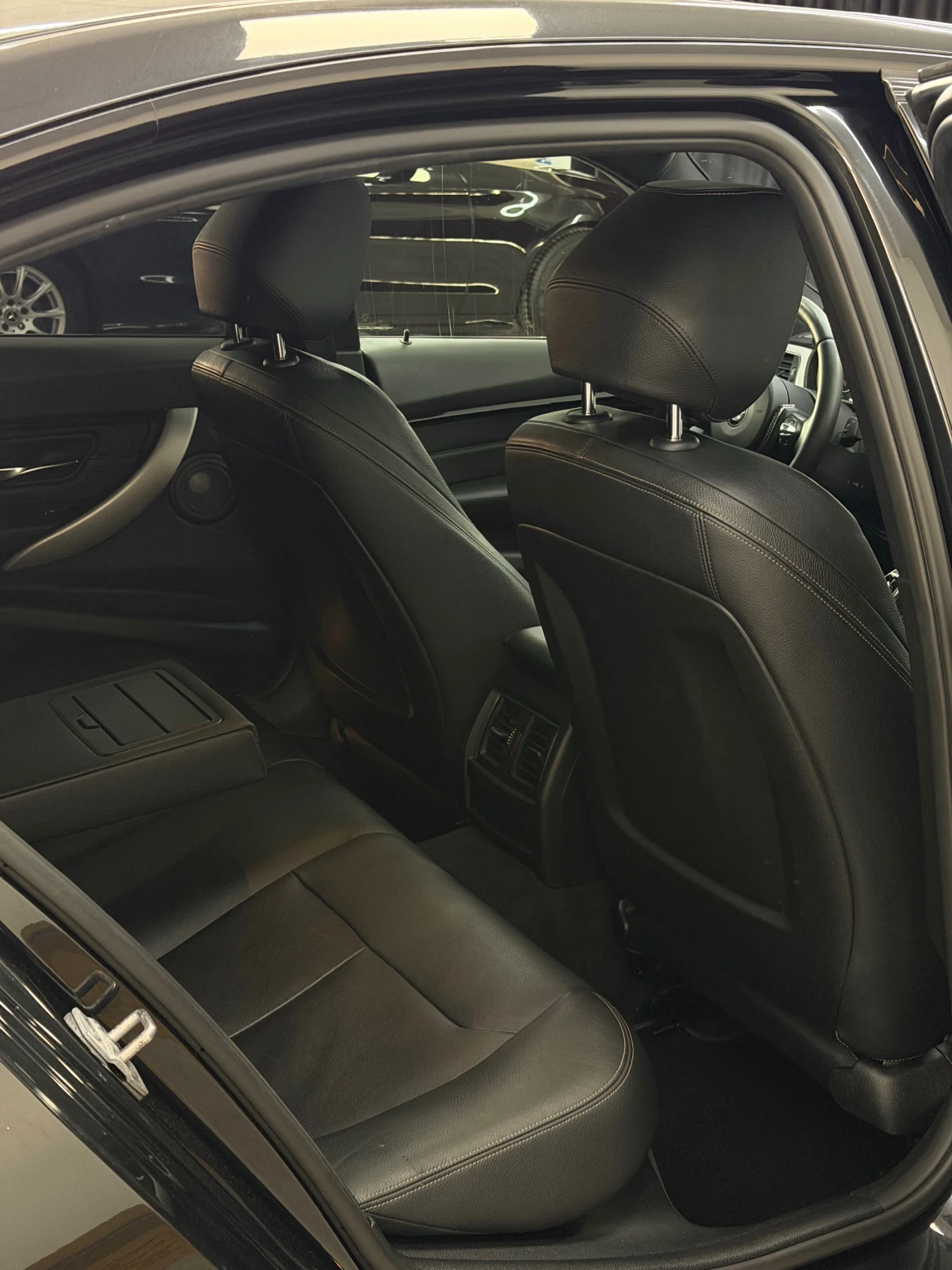 BMW 340 Xdrive, снимка 12 - Автомобили и джипове - 54818471