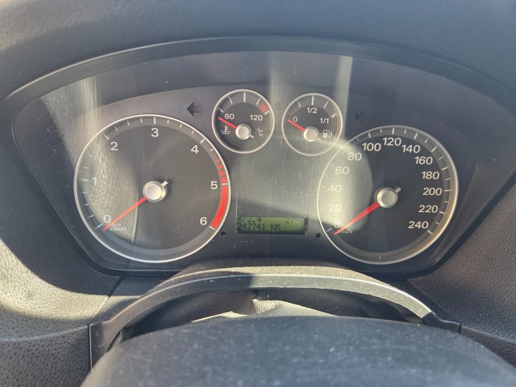 Ford Focus, снимка 4 - Автомобили и джипове - 55667082