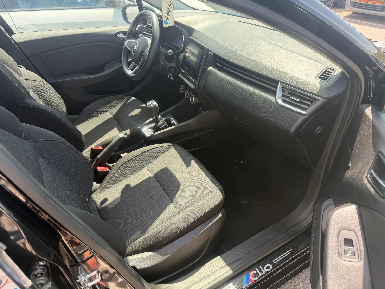 Renault Clio 1.5DCI EURO6, снимка 9 - Автомобили и джипове - 55888094