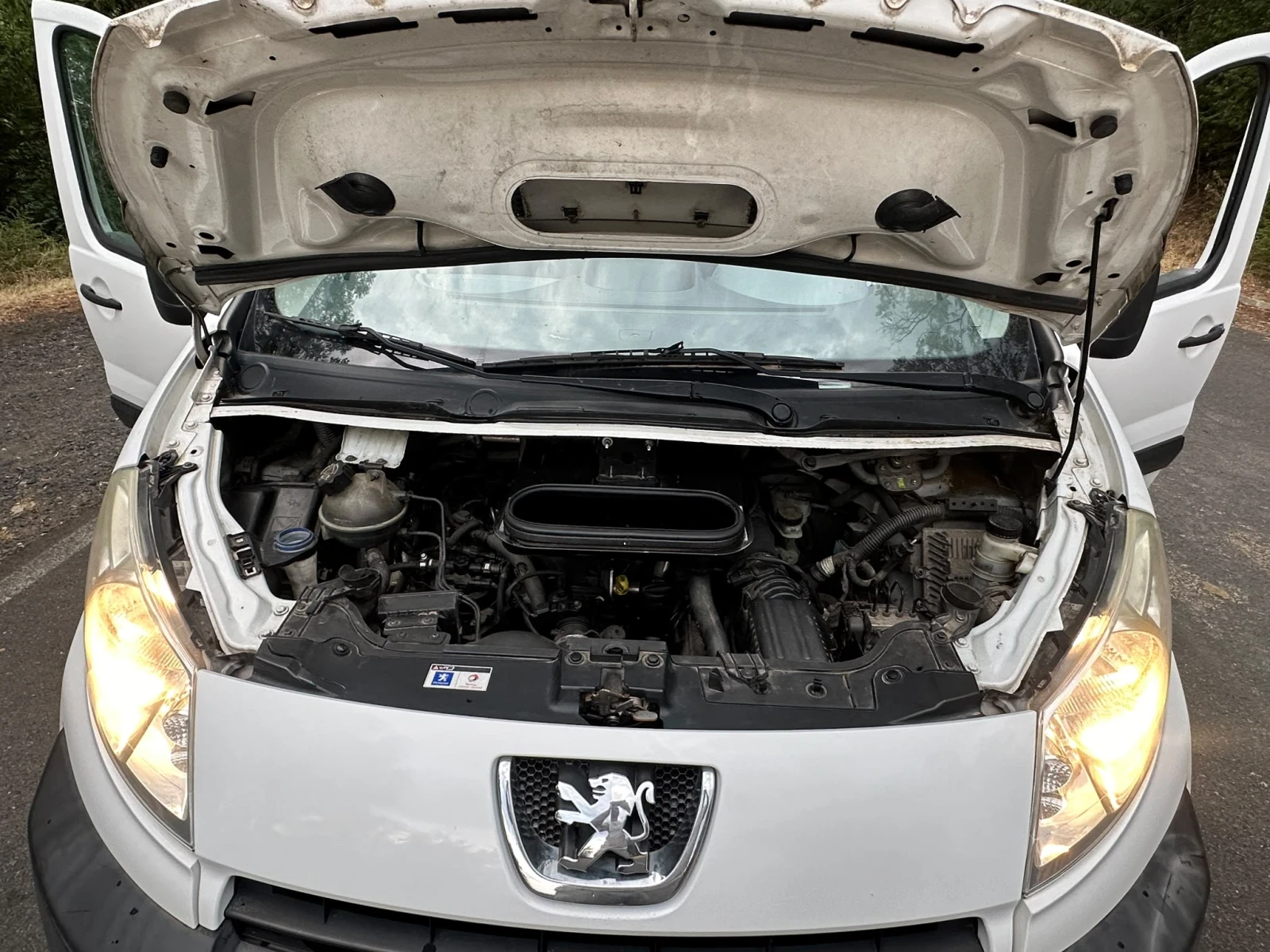 Peugeot Expert, снимка 6 - Автомобили и джипове - 56024276