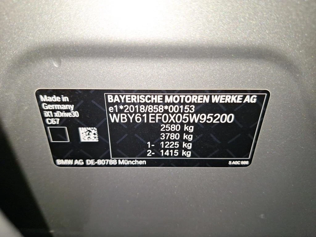 BMW iX1 67KWH XDRIVE30 Leather Navi Camera LED 97% SoH | Mobile.bg � ����������� 14