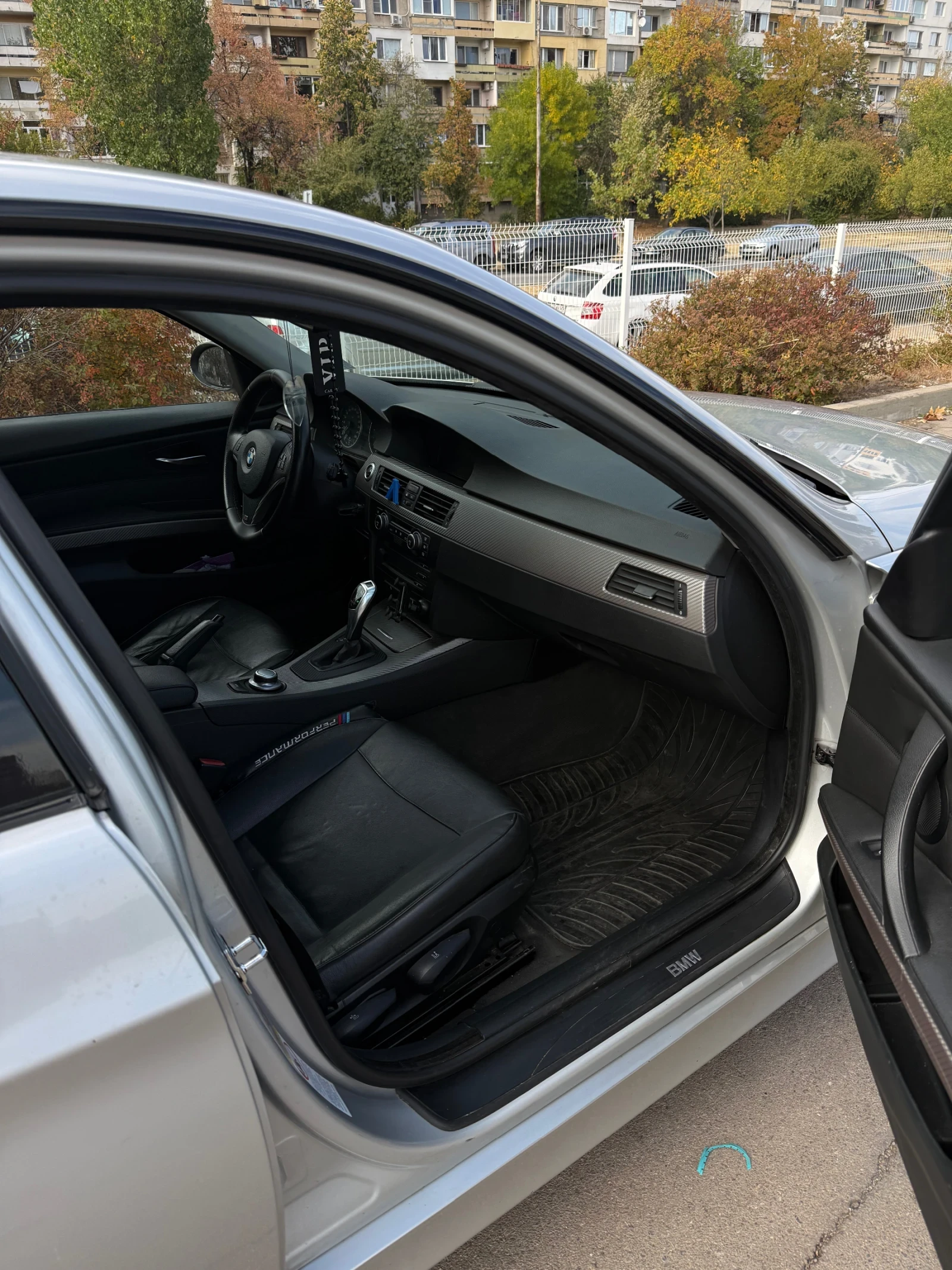 BMW 330 xd | Mobile.bg � ����������� 9