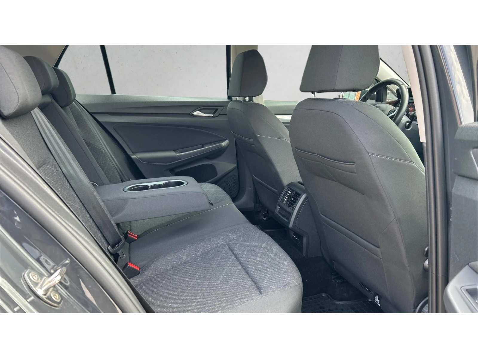 VW Golf 1.5 e-TSi A/T, ������� ������ �� 299   | Mobile.bg � ����������� 10