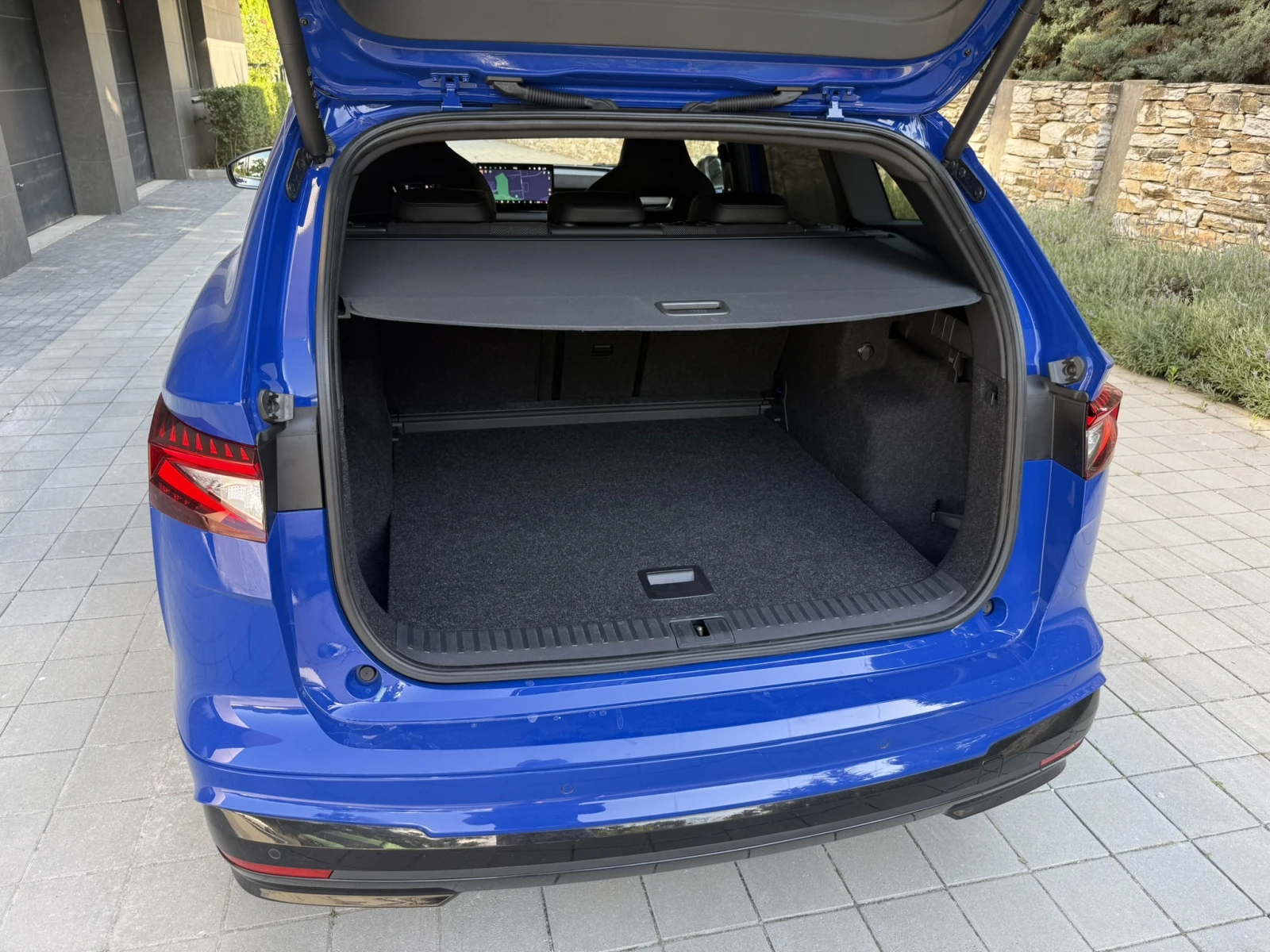 Skoda Enyaq 85 SPORTLINE, снимка 14 - Автомобили и джипове - 56611176