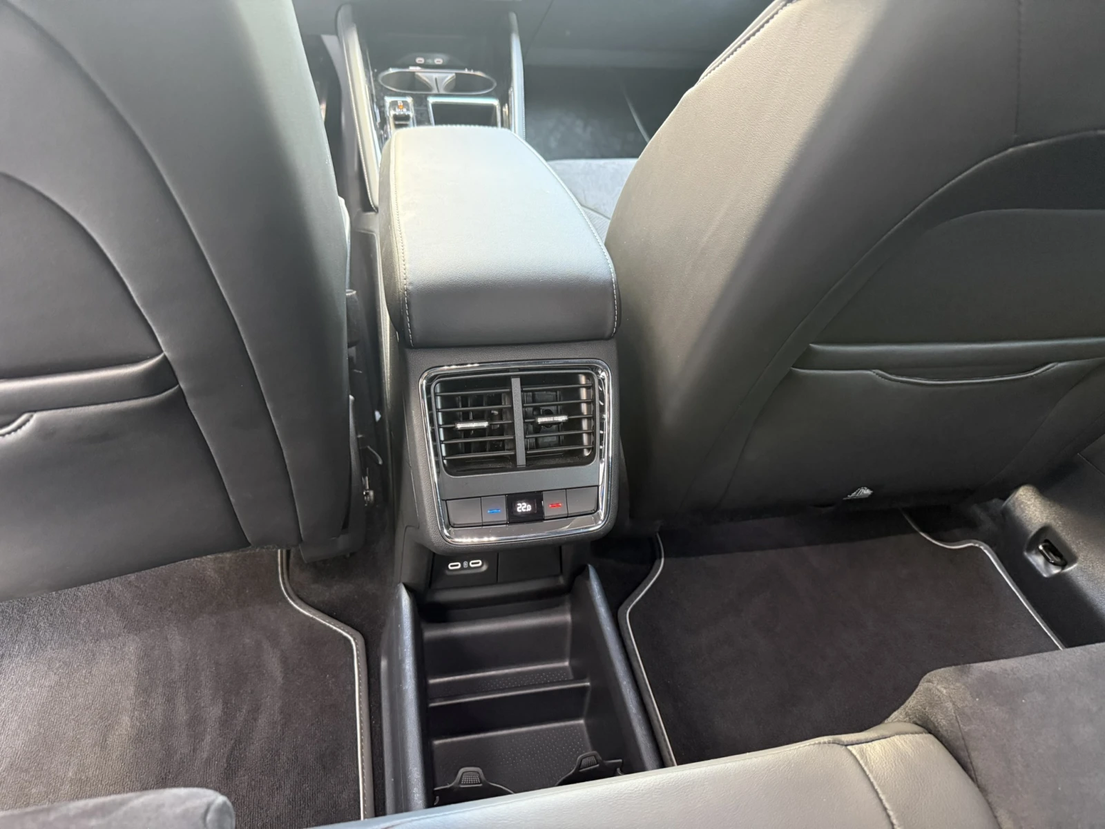 Skoda Enyaq 85 SPORTLINE, снимка 9 - Автомобили и джипове - 56611176