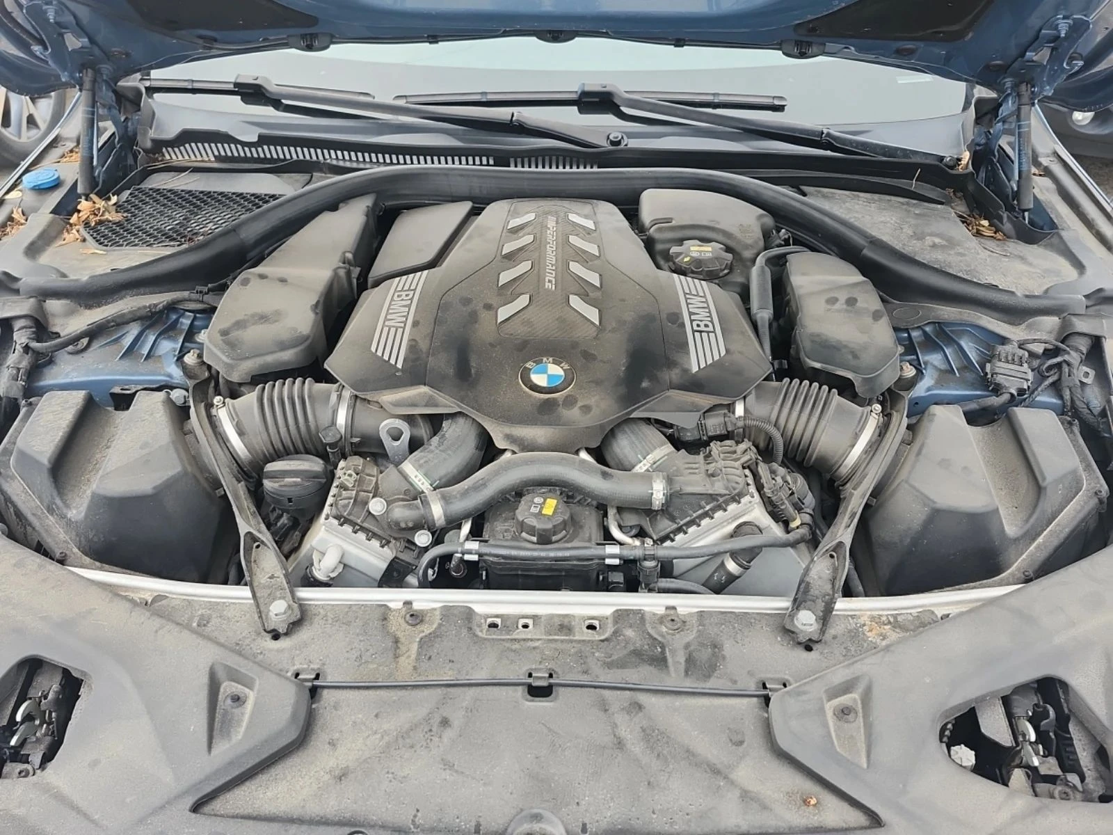 BMW 850, снимка 15 - Автомобили и джипове - 56688501