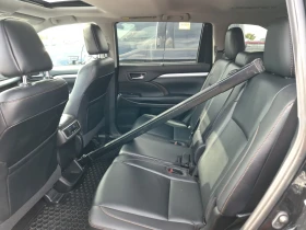 Toyota Highlander * XLE * AWD * 8 МЕСТА * FACELIFT * CARFAX * , снимка 9