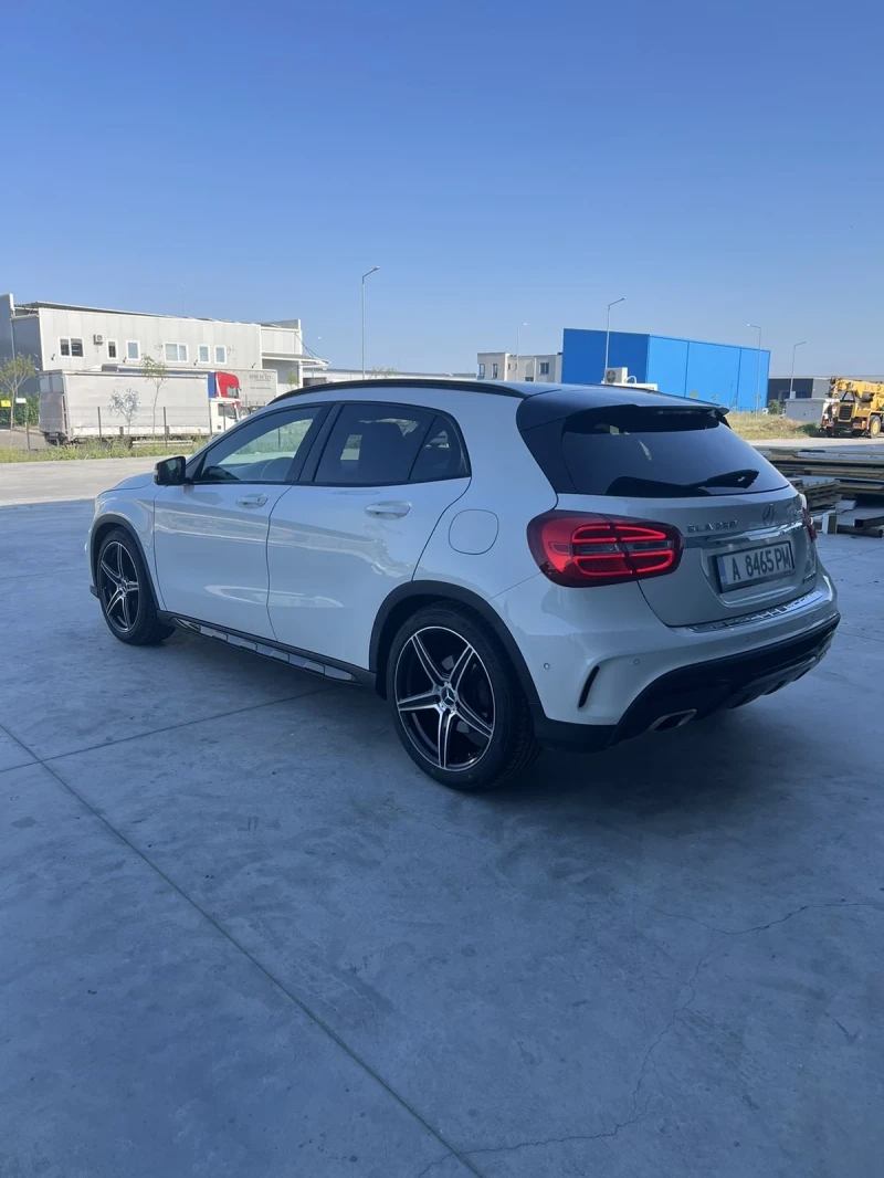 Mercedes-Benz GLA 250, снимка 4 - Автомобили и джипове - 47409811