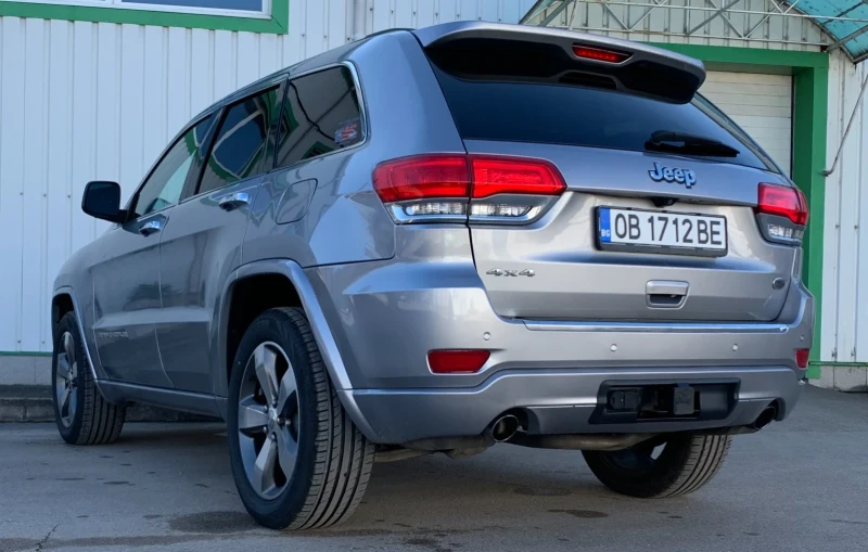 Jeep Grand cherokee Overland , снимка 3 - Автомобили и джипове - 47863163