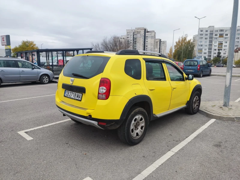 Dacia Duster 1.6, снимка 5 - Автомобили и джипове - 52310585