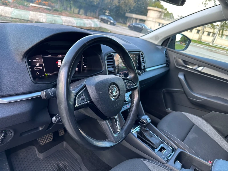 Skoda Karoq 2.0TDI 190кс 4Х4 История, снимка 15 - Автомобили и джипове - 52000891