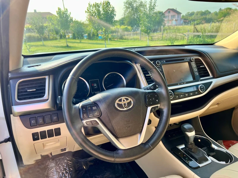 Toyota Highlander, снимка 9 - Автомобили и джипове - 52510972