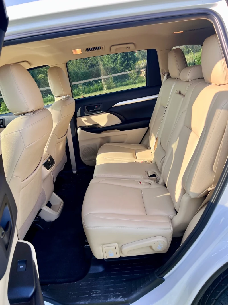Toyota Highlander, снимка 10 - Автомобили и джипове - 52510972