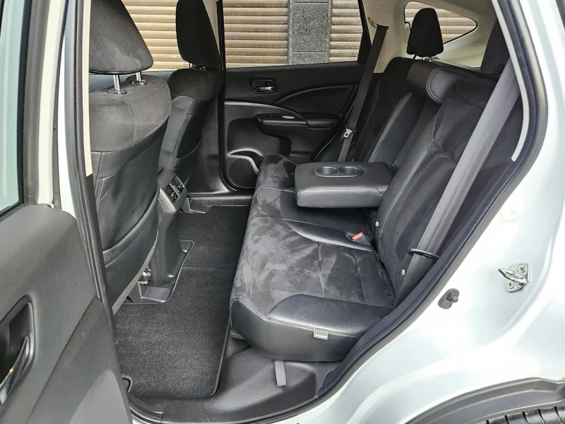 Honda Cr-v 2.0 i 155PS 4x4 8 ГУМИ С ДЖАНТИ WHITE PEARL, снимка 8 - Автомобили и джипове - 52748508