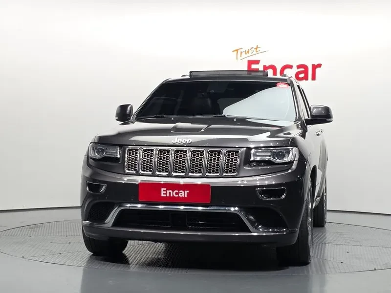 Jeep Cherokee 3.0 DIESEL OVERLAND SUMMIT, снимка 6 - Автомобили и джипове - 54855303