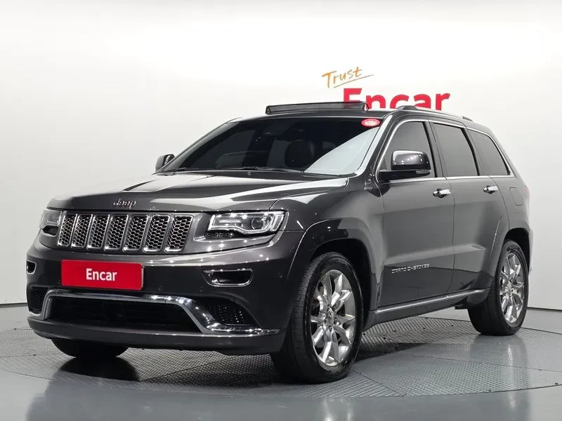 Jeep Cherokee 3.0 DIESEL OVERLAND SUMMIT, снимка 2 - Автомобили и джипове - 54855303