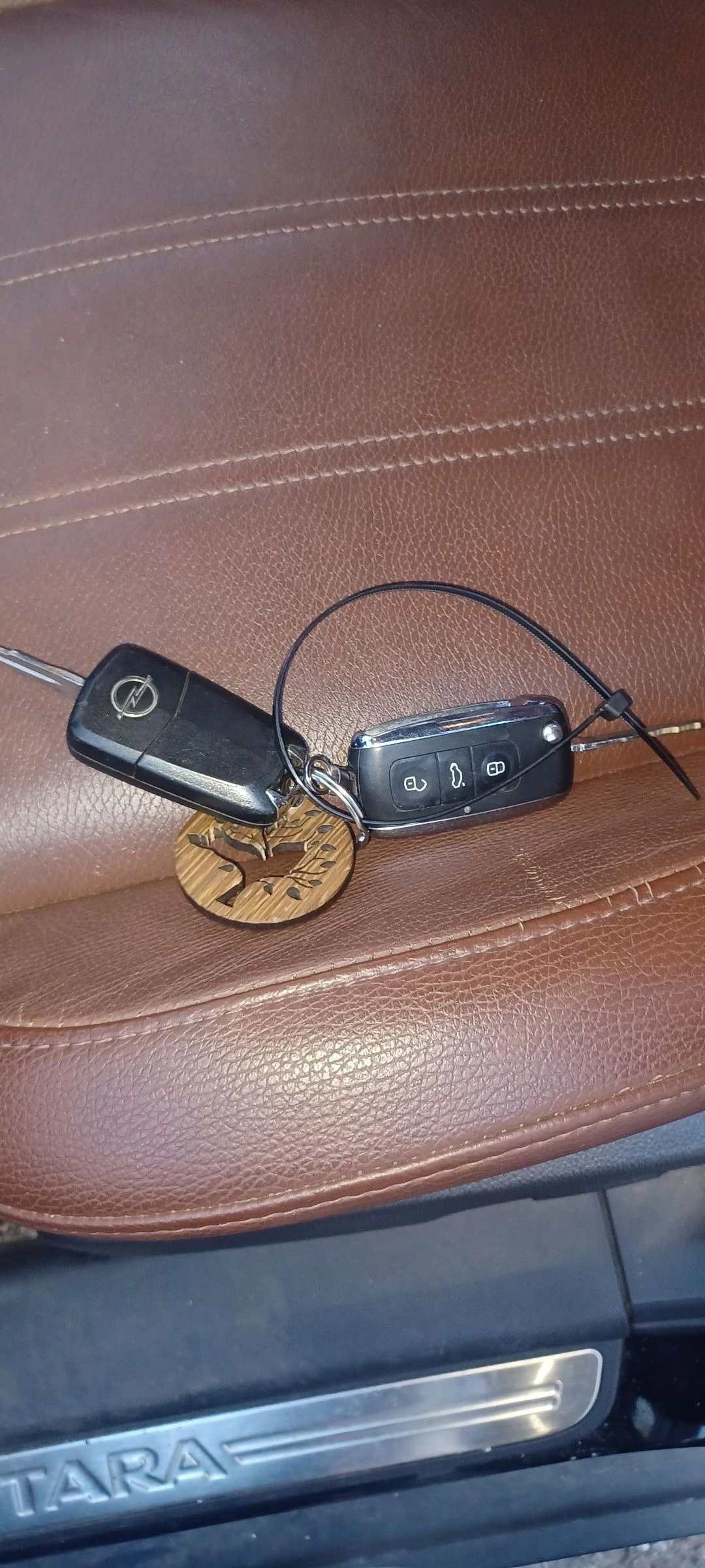 Opel Antara 44 3.2i | Mobile.bg   15