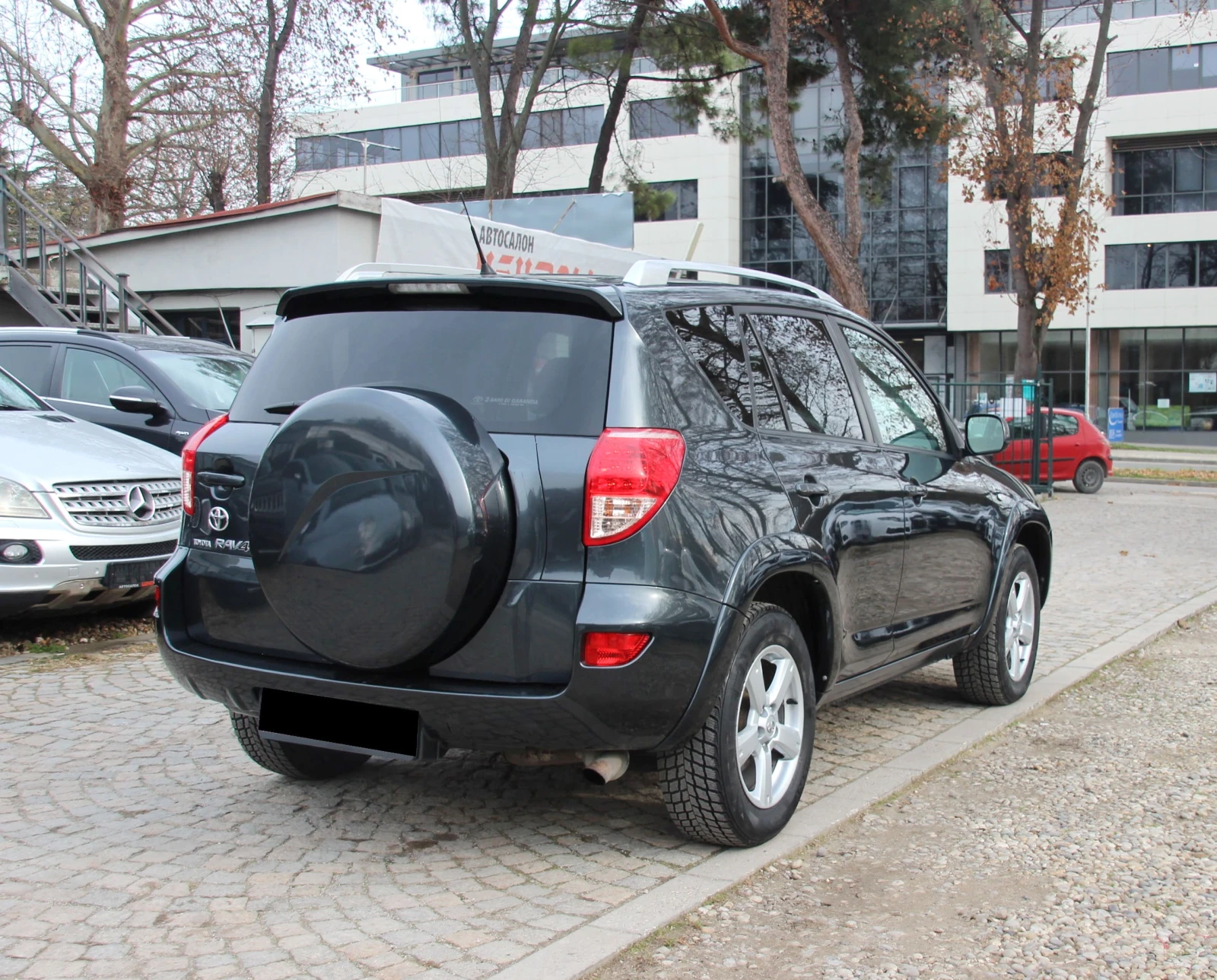 Toyota Rav4 2.2 D-CAT 177 к.с. С РЕГИСТРАЦИЯ  - изображение 5