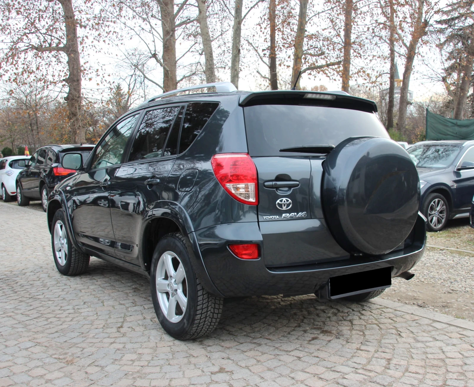 Toyota Rav4 2.2 D-CAT 177 к.с. С РЕГИСТРАЦИЯ  - изображение 7