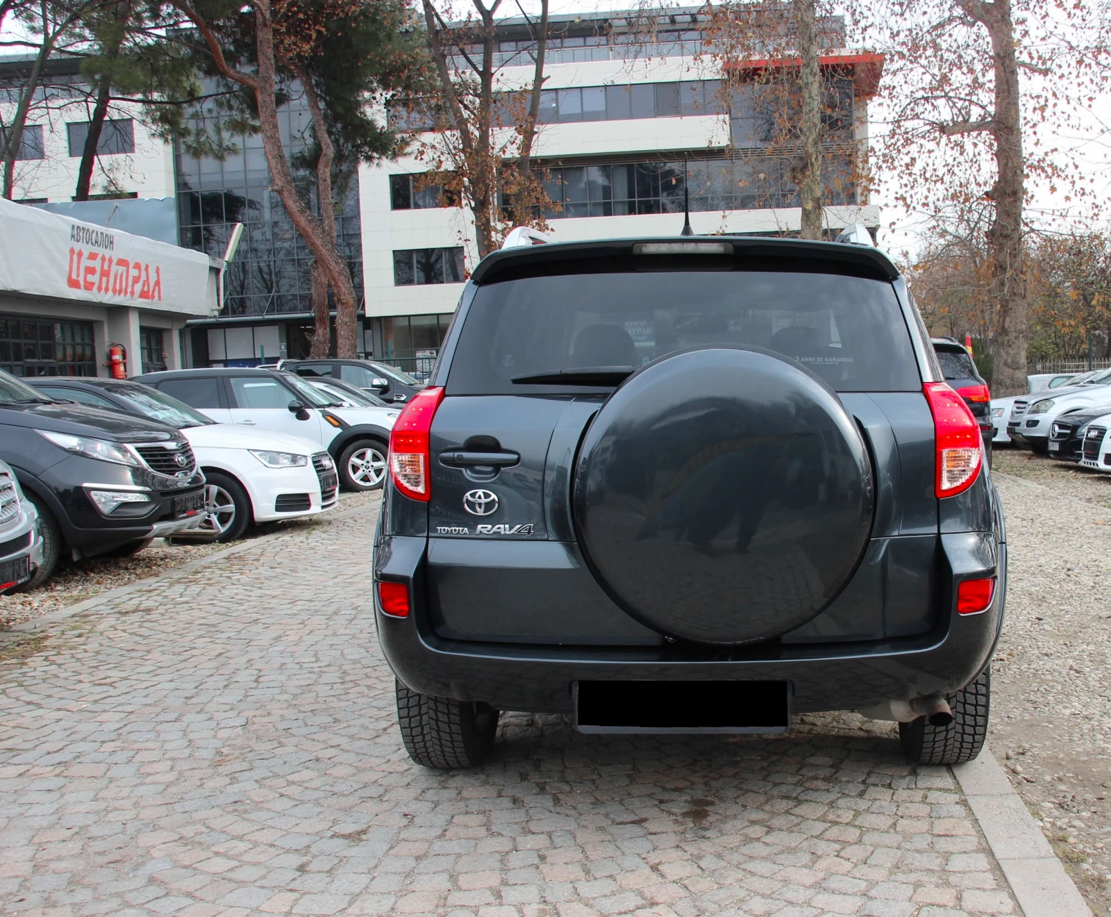 Toyota Rav4 2.2 D-CAT 177 к.с. С РЕГИСТРАЦИЯ  - изображение 6