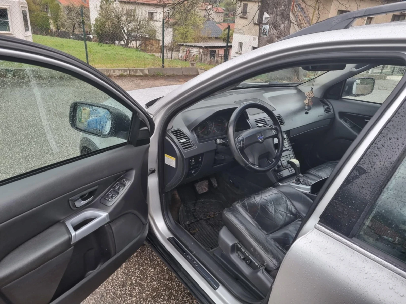 Volvo Xc90 2.4 D5 - изображение 3