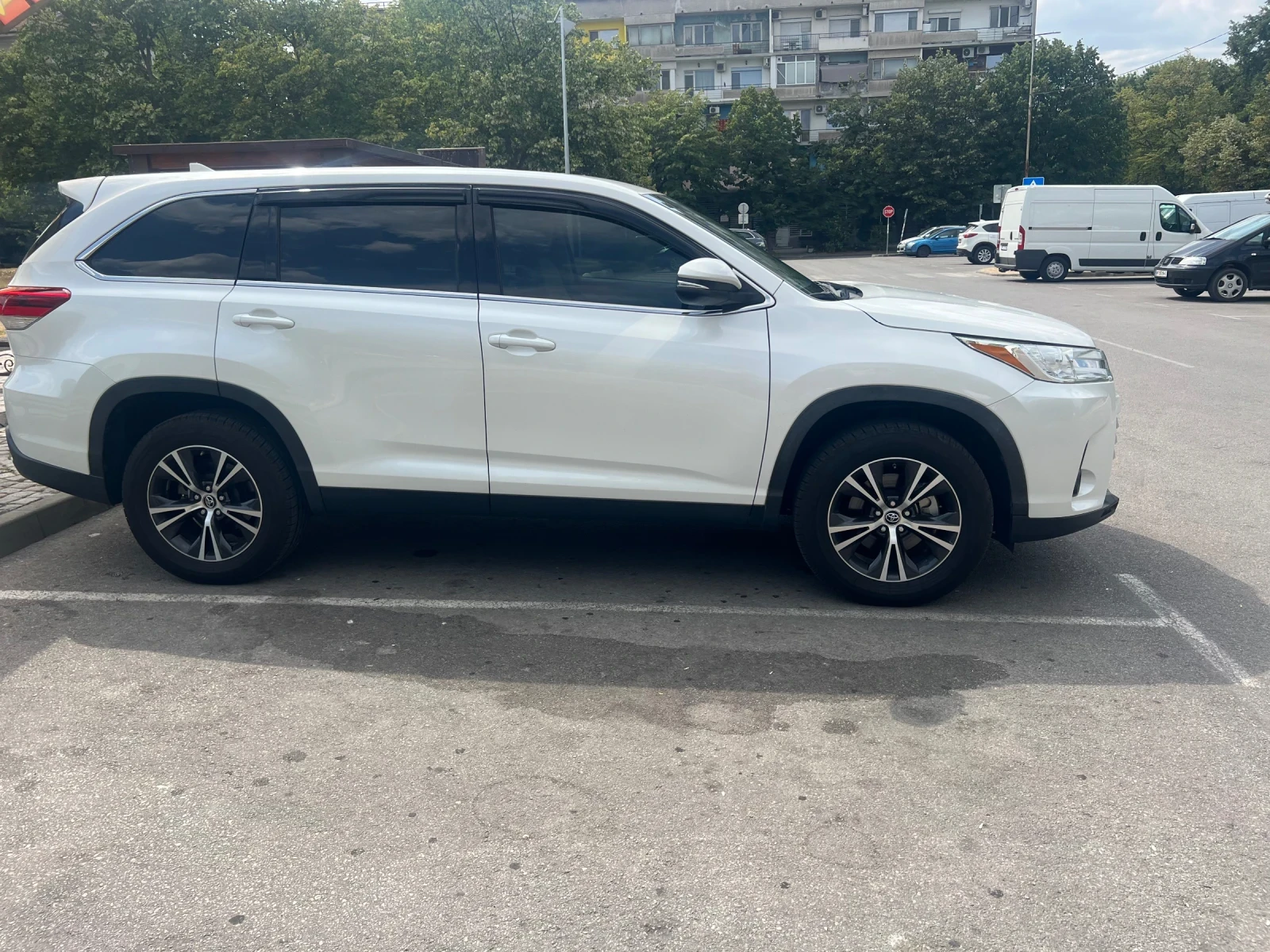 Toyota Highlander  - изображение 6