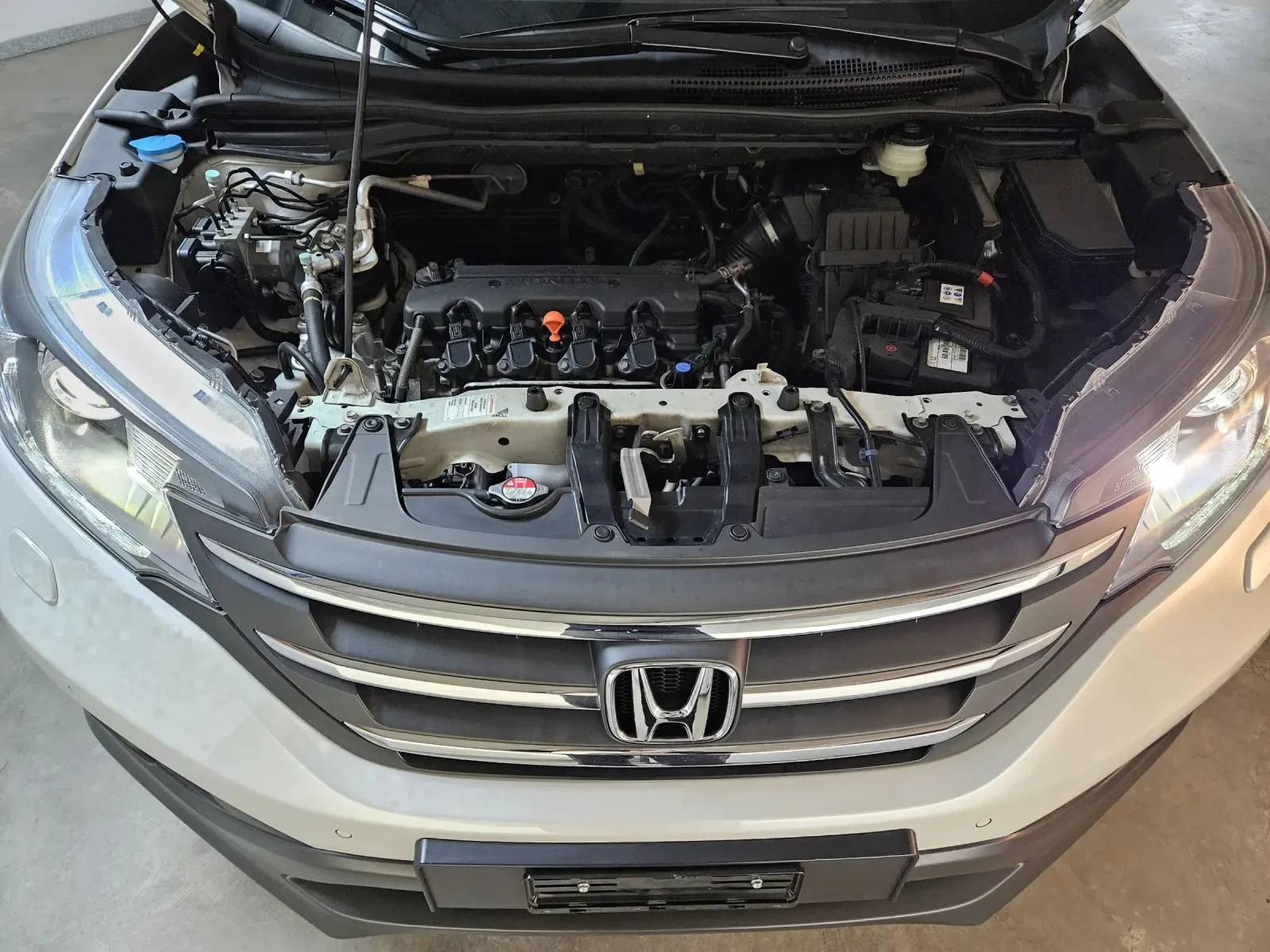 Honda Cr-v 2.0 i 155PS 4x4 8 ���� � ������ WHITE PEARL | Mobile.bg � ����������� 15