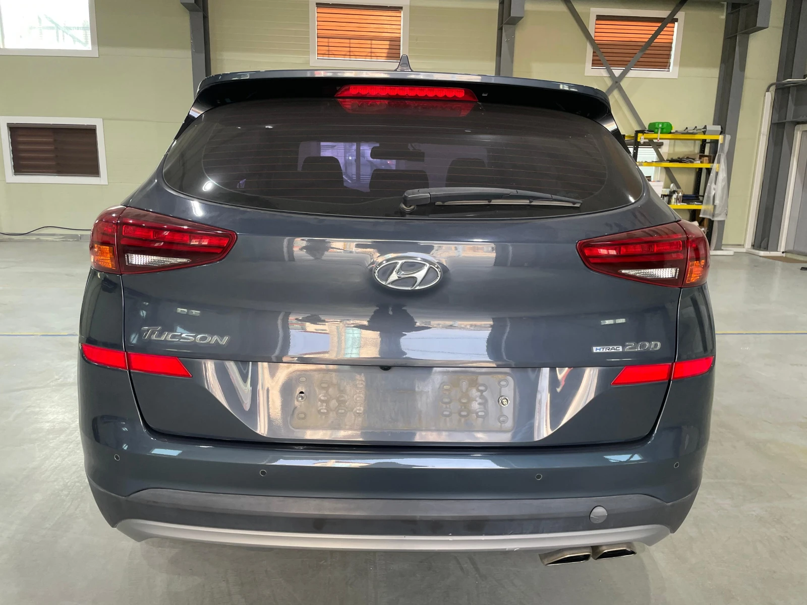 Hyundai Tucson 2.0D ! 4WD ! Premium !, снимка 7 - Автомобили и джипове - 54146234