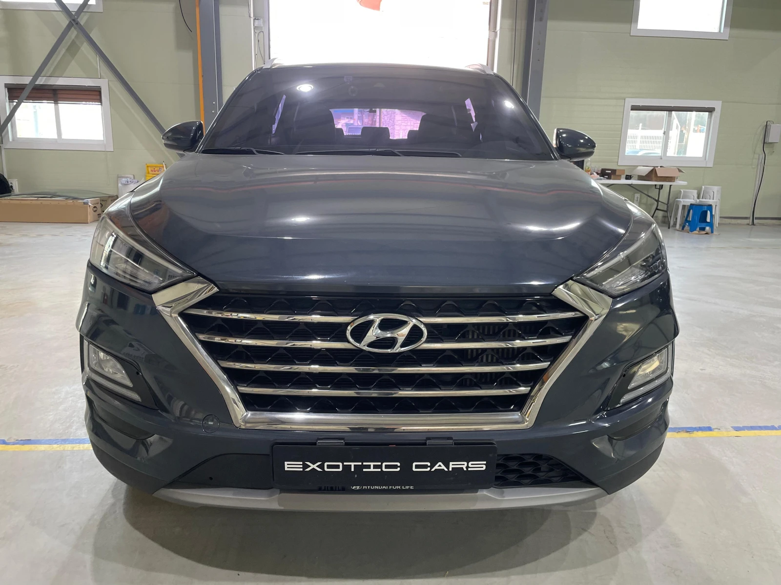 Hyundai Tucson 2.0D ! 4WD ! Premium !, снимка 2 - Автомобили и джипове - 54146234