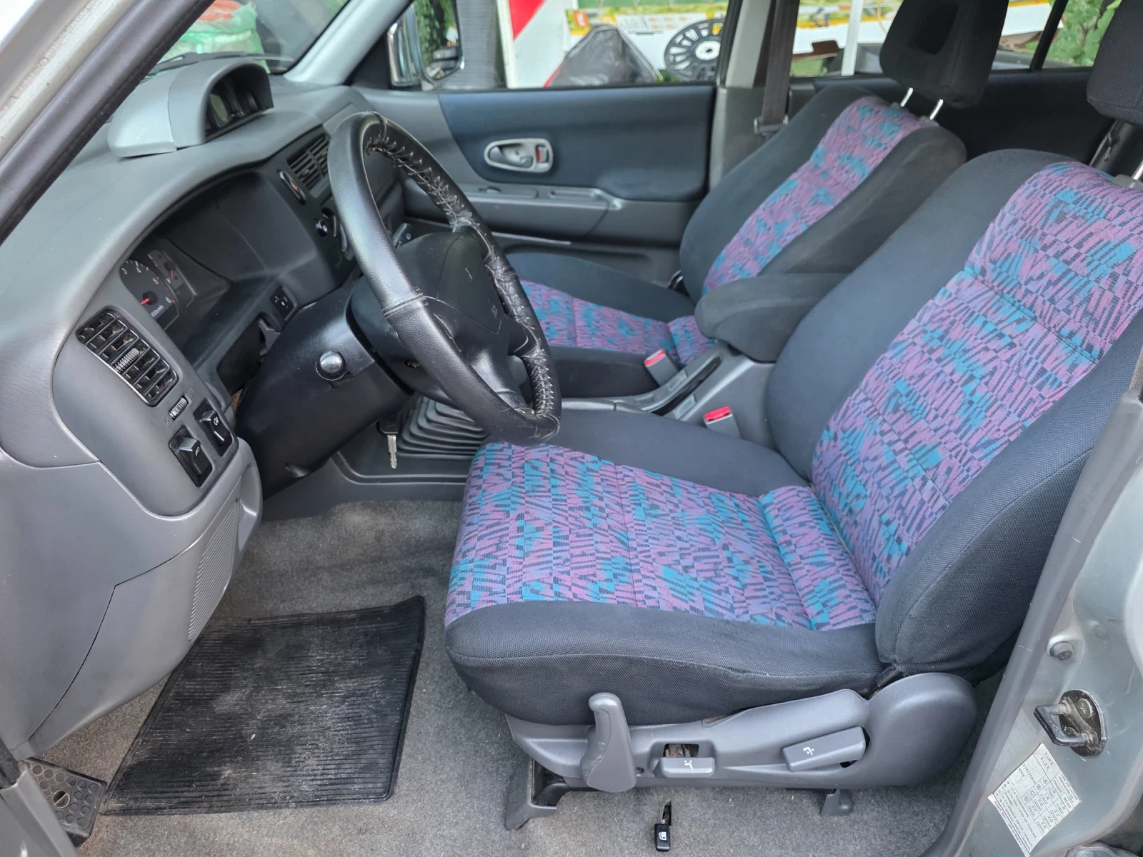 Mitsubishi Pajero sport 2.5 Tdi Климатик, снимка 16 - Автомобили и джипове - 55054182