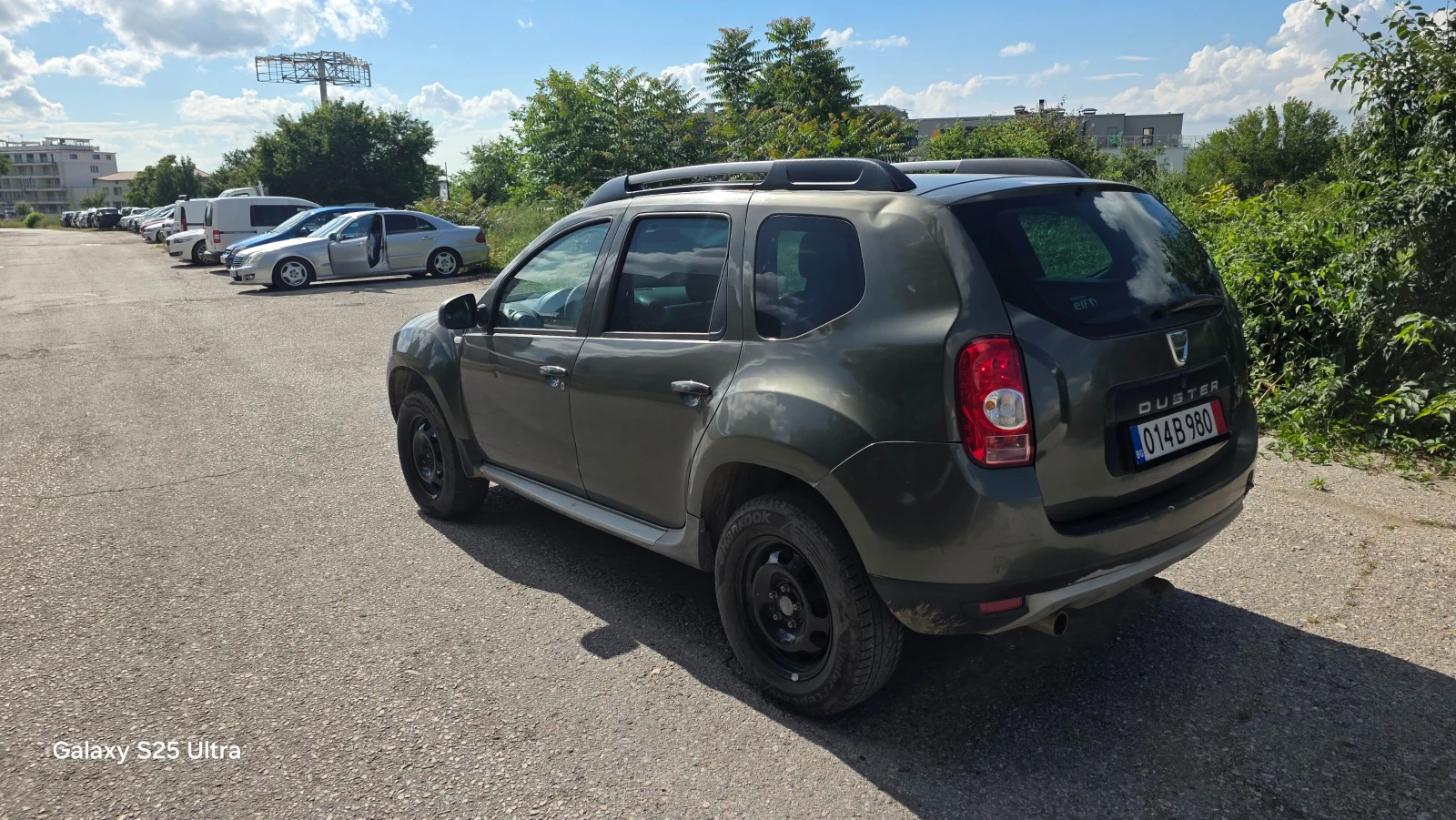 Dacia Duster 1.5dci, снимка 9 - Автомобили и джипове - 54755096