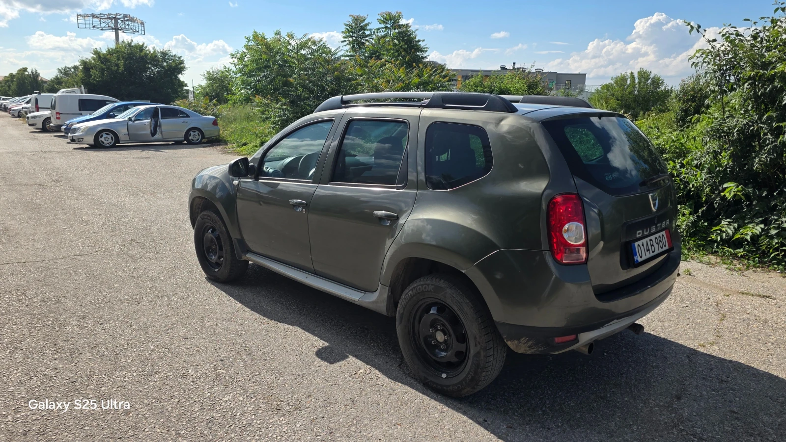 Dacia Duster 1.5dci, снимка 8 - Автомобили и джипове - 54755096