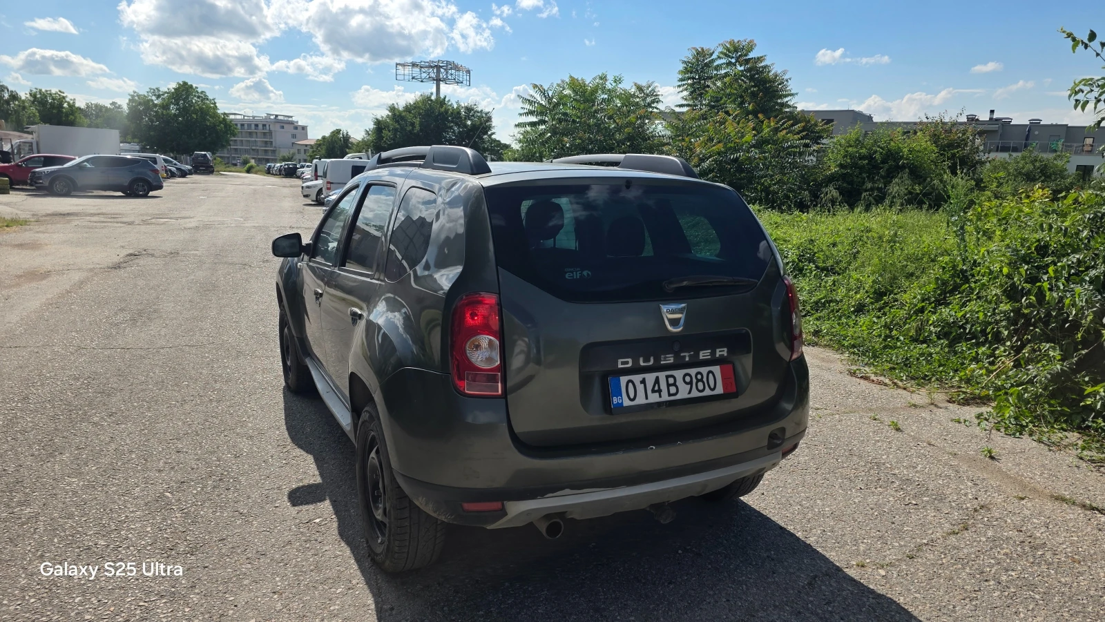 Dacia Duster 1.5dci, снимка 15 - Автомобили и джипове - 54755096