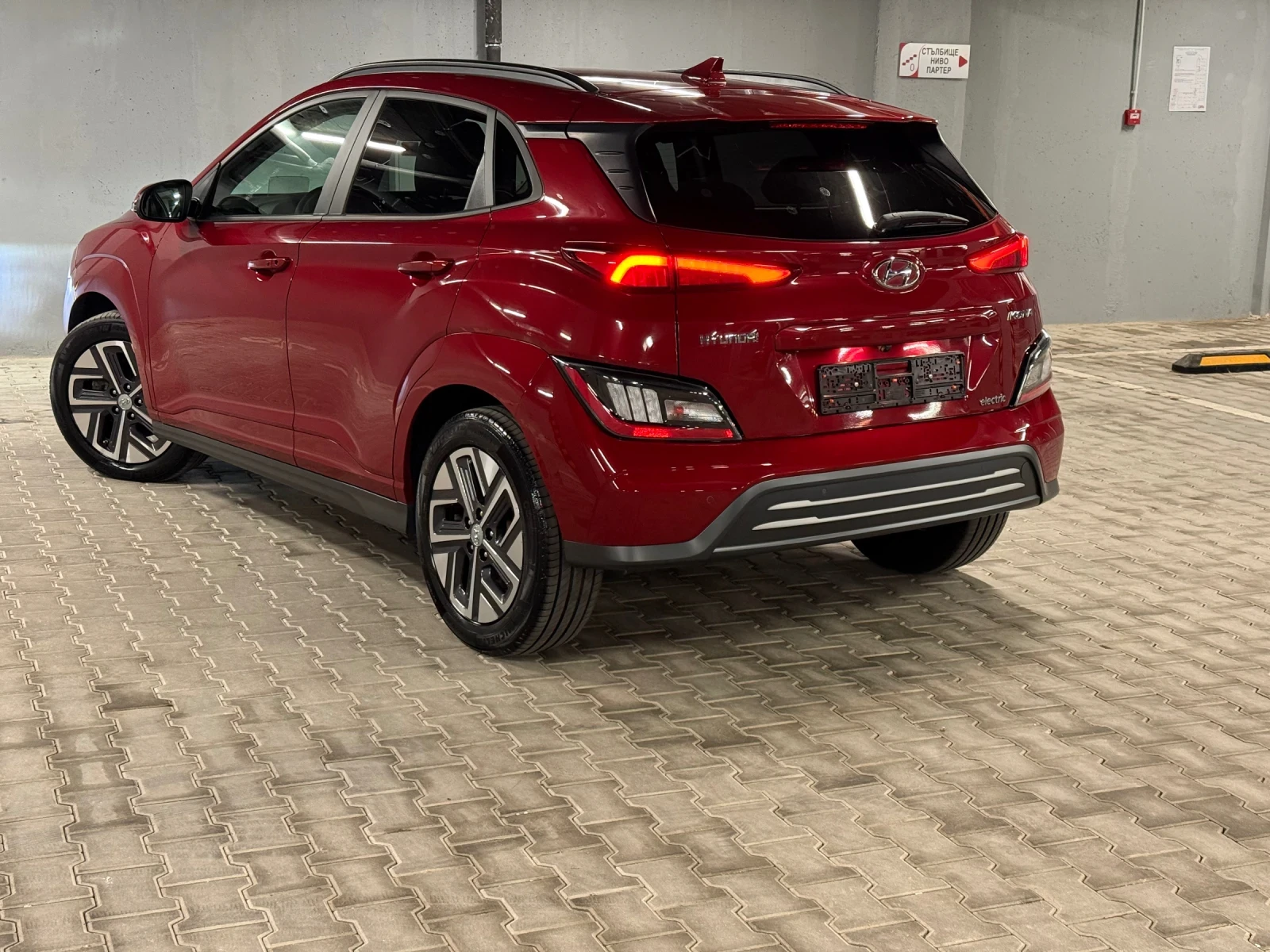 Hyundai Kona PRIME 64 KWh 204 hp ГАРАНЦИЯ 100% SOH HUD , снимка 3 - Автомобили и джипове - 55148010