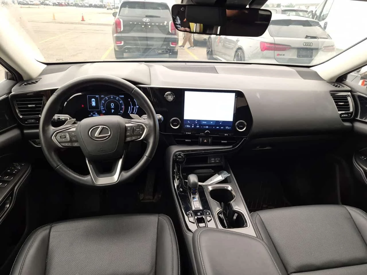 Lexus NX * 250 * CARFAX * ��� ������������ ������ | Mobile.bg � ����������� 10