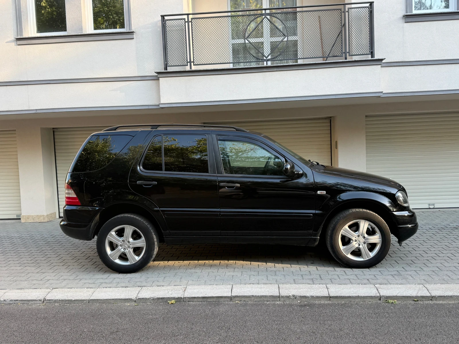 Mercedes-Benz ML 270 ОТЛИЧЕН, снимка 6 - Автомобили и джипове - 55984110